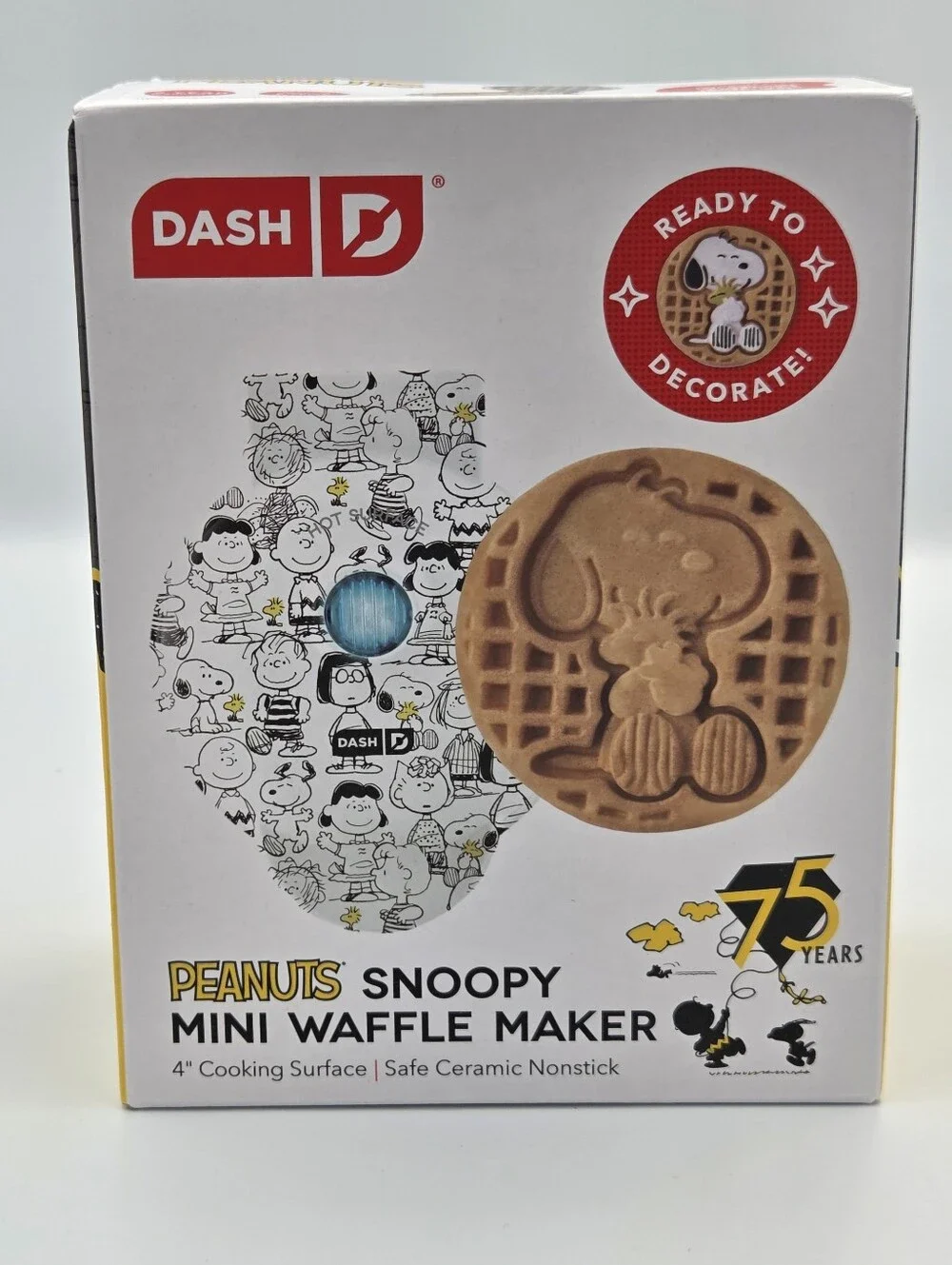 Dash X Peanuts Snoppy Mini Waffle Maker NIB